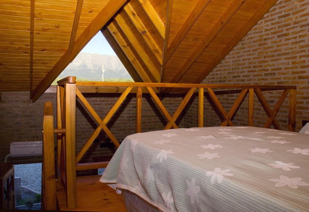 Lauquen Pilmaiquen Y Spa Villa de Merlo Bagian luar foto