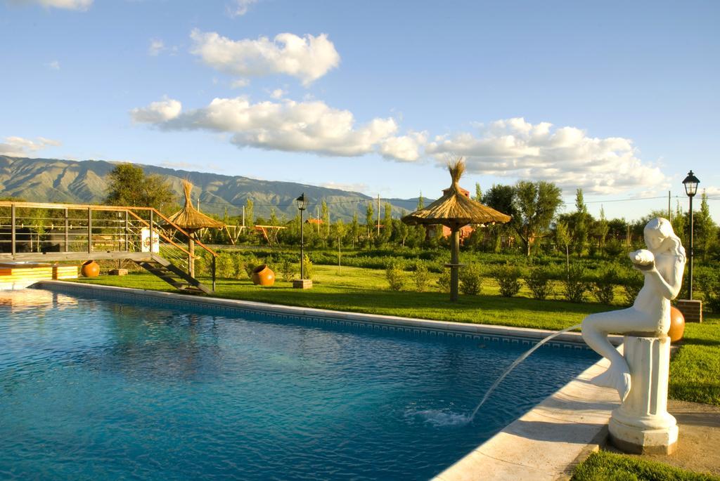 Lauquen Pilmaiquen Y Spa Villa de Merlo Bagian luar foto