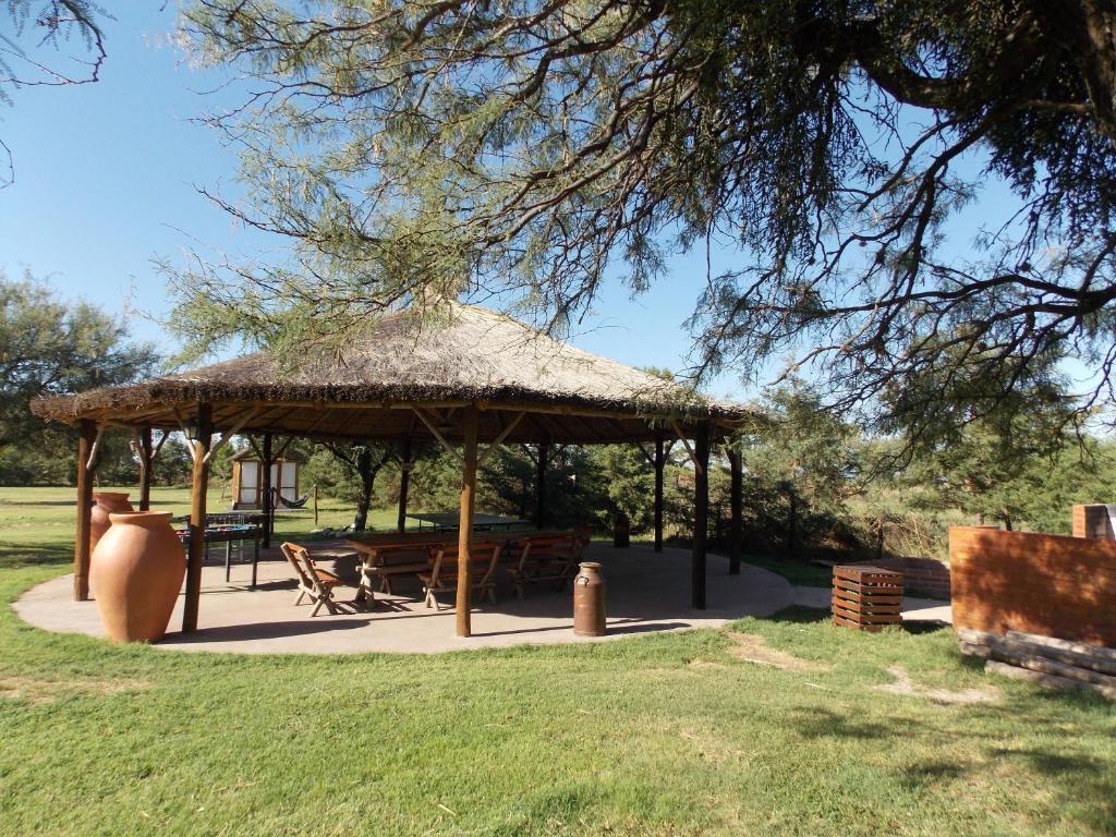 Lauquen Pilmaiquen Y Spa Villa de Merlo Bagian luar foto