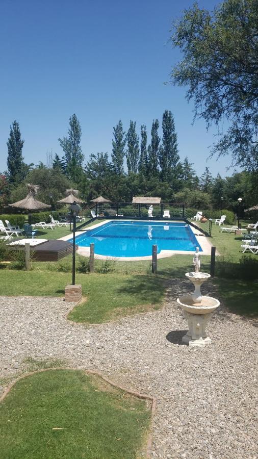 Lauquen Pilmaiquen Y Spa Villa de Merlo Bagian luar foto