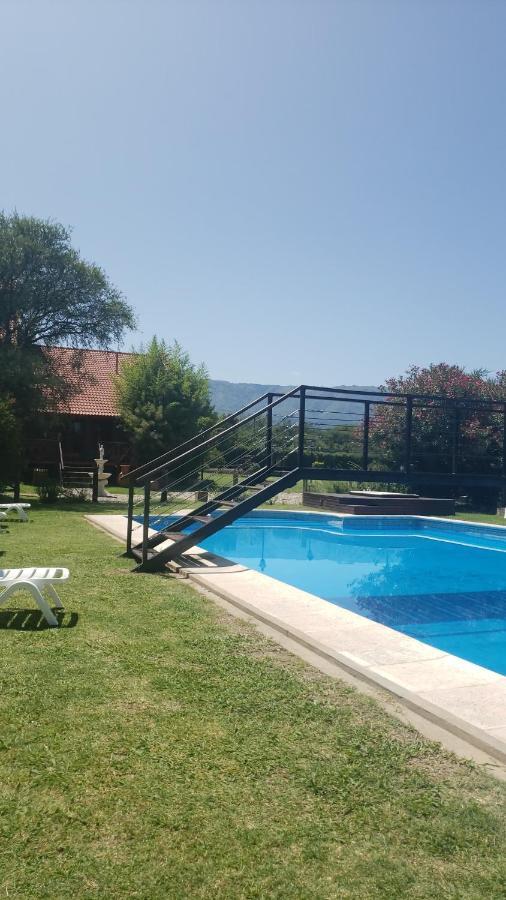 Lauquen Pilmaiquen Y Spa Villa de Merlo Bagian luar foto